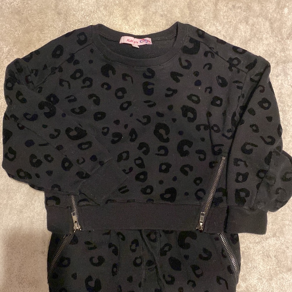 Play Six (Vintage Havana kids line) 2 piece outfit